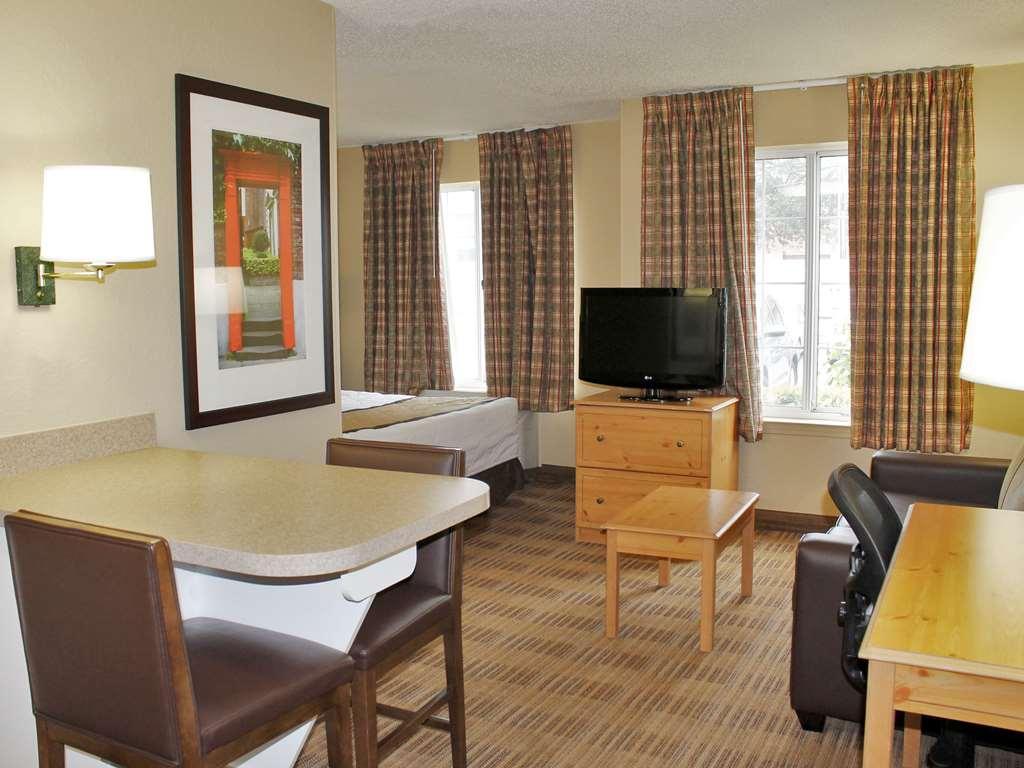 Extended Stay America Suites - Boston - Waltham - 32 4Th Ave Стая снимка