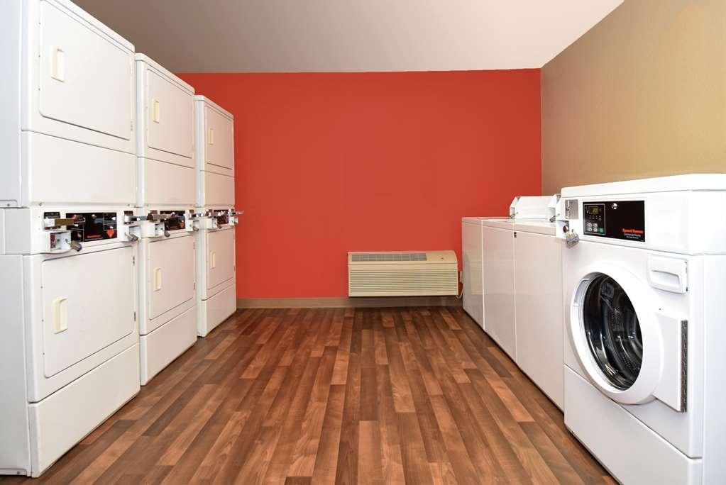 Extended Stay America Suites - Boston - Waltham - 32 4Th Ave Екстериор снимка