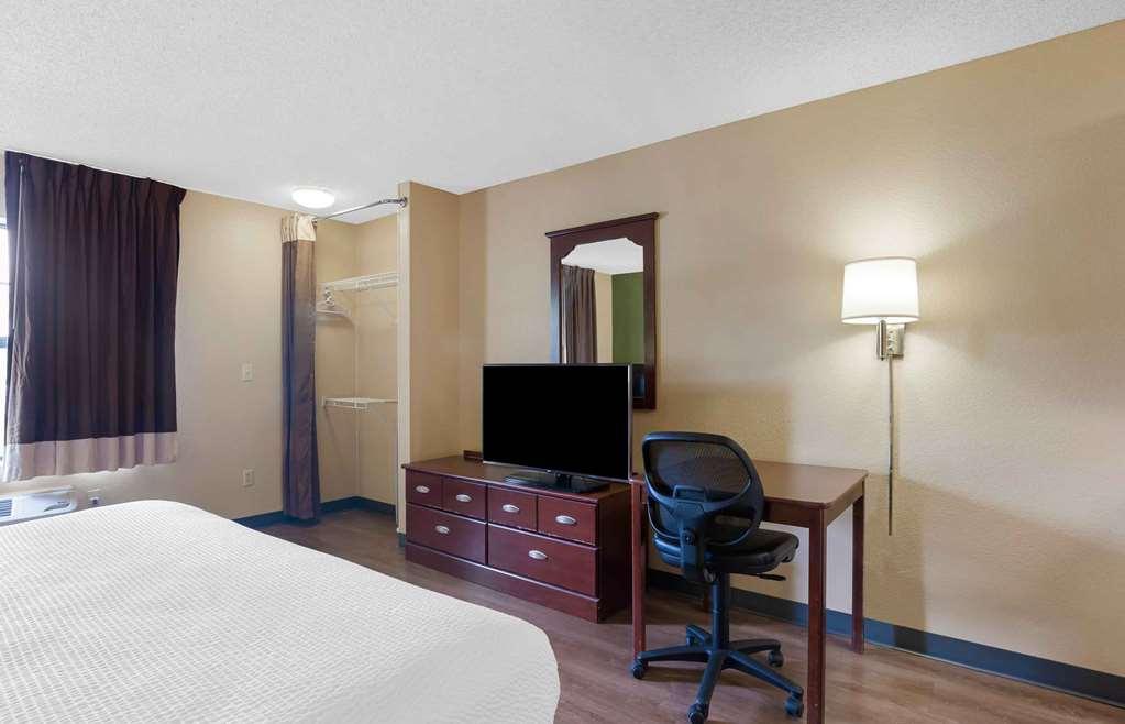 Extended Stay America Suites - Boston - Waltham - 32 4Th Ave Стая снимка