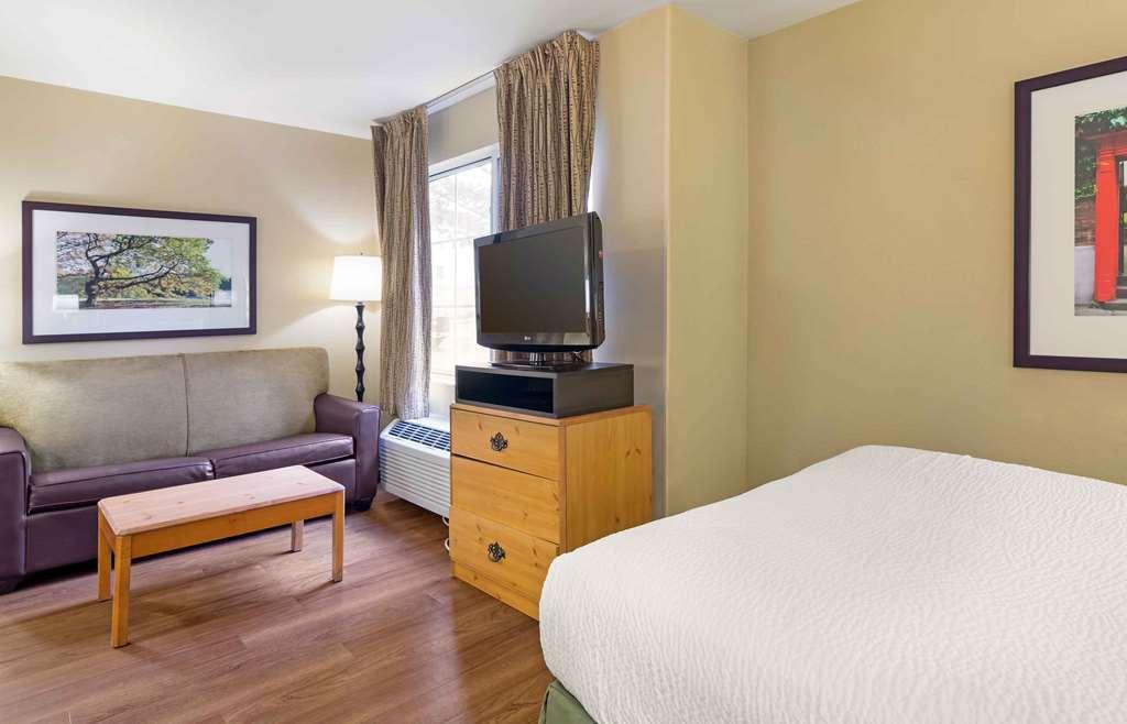 Extended Stay America Suites - Boston - Waltham - 32 4Th Ave Стая снимка