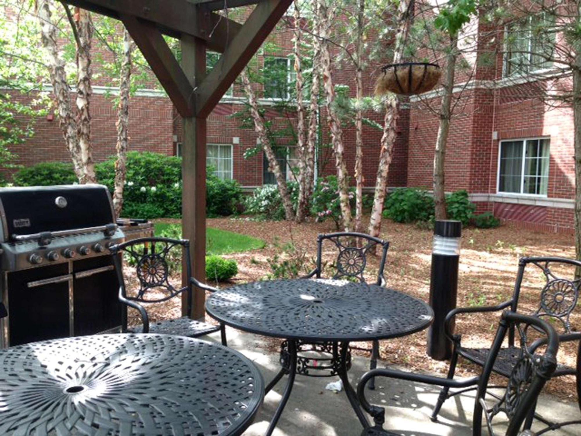 Extended Stay America Suites - Boston - Waltham - 32 4Th Ave Екстериор снимка